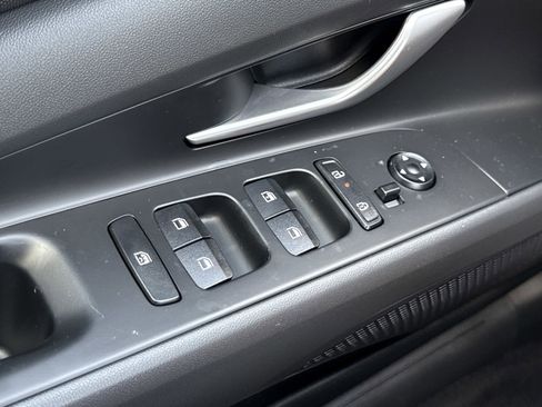New 2026 Hyundai Elantra SE FWD image 15