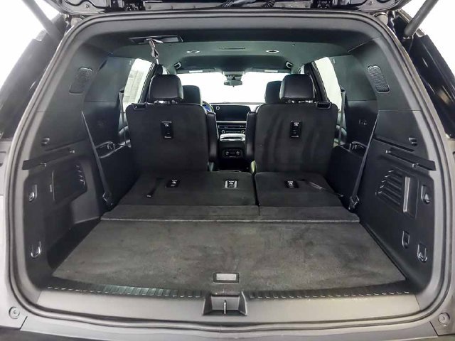 Certified 2026 Chevrolet Traverse LT AWD/4WD image 28