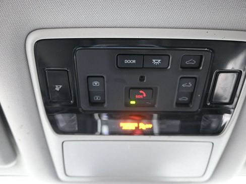 Used 2025 Toyota Grand Highlander FWD image 42