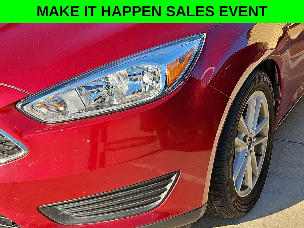 Used 2015 Ford Focus SE FWD image 7
