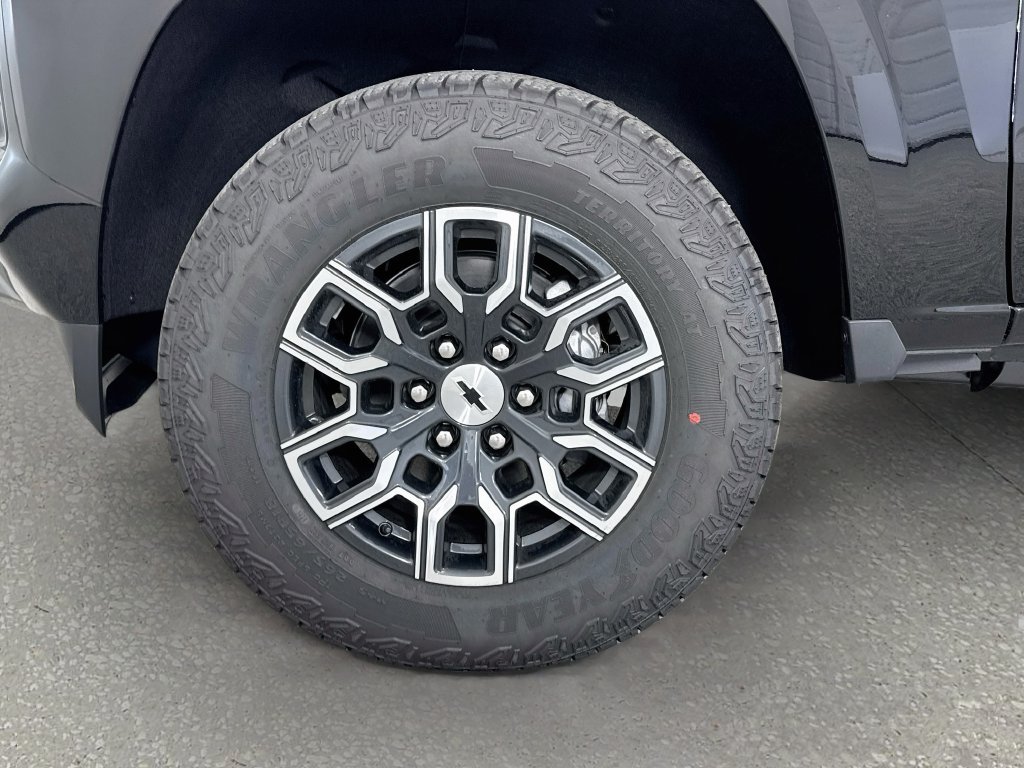New 2026 Chevrolet Colorado Z71 w/ Z71 Convenience Package 2 AWD/4WD image 32