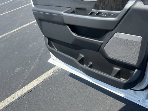 New 2026 Ford F250 Lariat AWD/4WD image 16