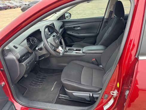 Certified 2024 Nissan Sentra SV image 20