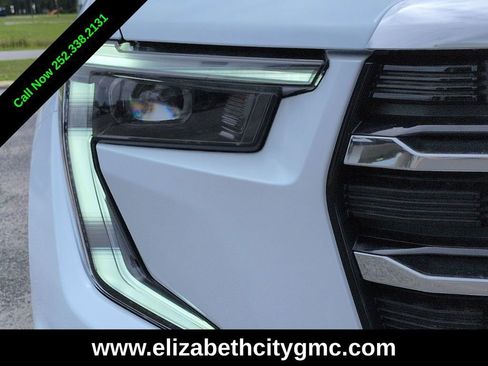 New 2026 GMC Acadia Elevation w/ Elevation Premium Package FWD image 10