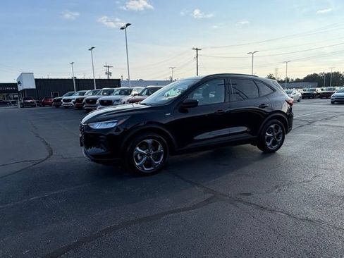 Used 2025 Ford Escape ST-Line FWD image 23