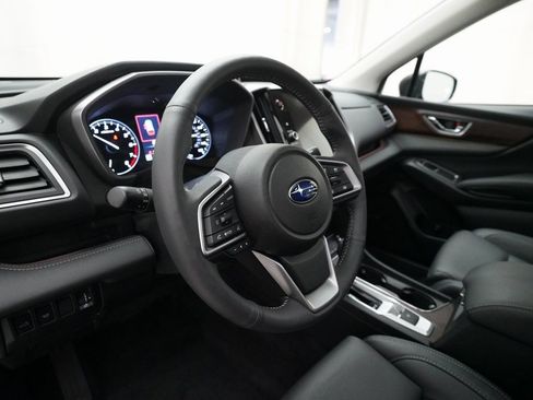 Certified 2025 Subaru Ascent Touring image 8