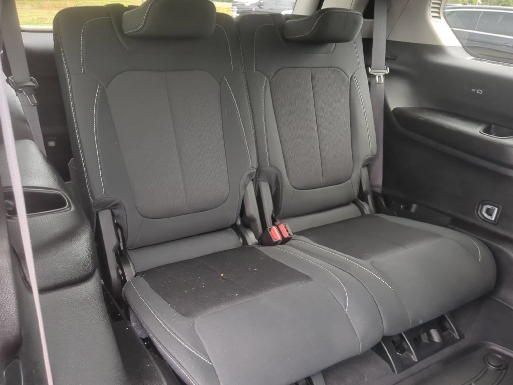 Used 2022 Jeep Grand Cherokee L Laredo w/ Luxury Tech Group I AWD/4WD image 31