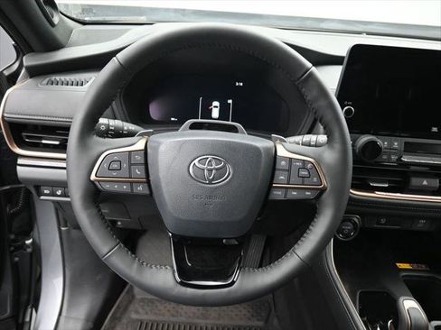 Certified 2026 Toyota Grand Highlander AWD Hybrid image 18