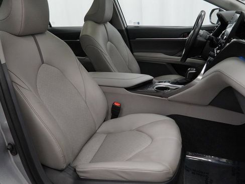 Used 2023 Toyota Camry XLE w/ Cold Weather Package image 47