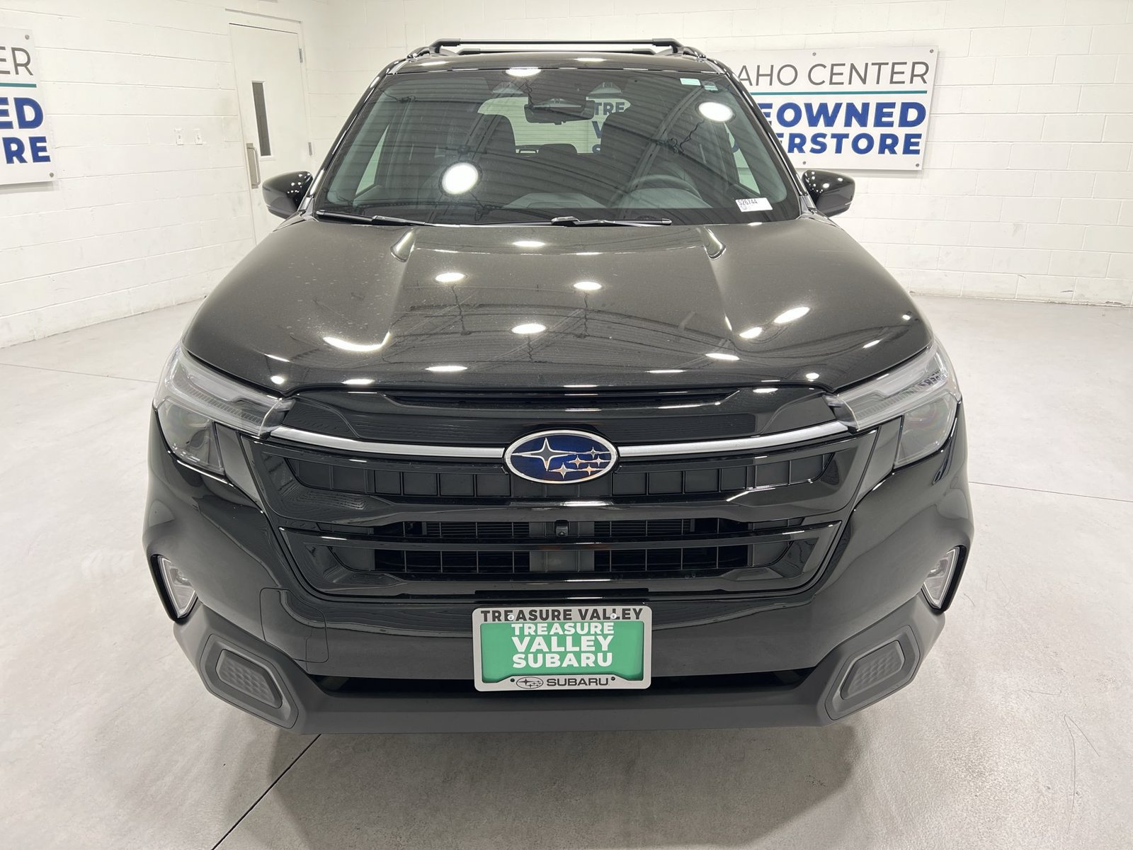 New 2026 Subaru Forester Touring AWD/4WD image 3