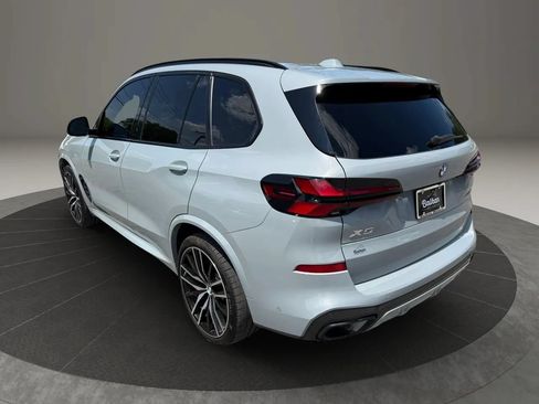 Used 2024 BMW X5 xDrive40i w/ M Sport Package AWD/4WD image 9