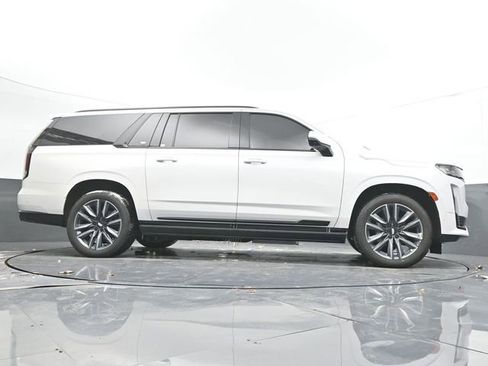 Used 2023 Cadillac Escalade ESV Sport Platinum image 57