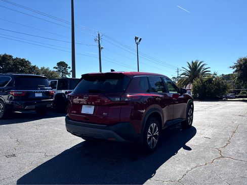 Used 2023 Nissan Rogue SV image 28