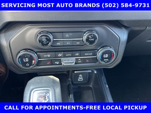 New 2026 Ford Bronco Big Bend AWD/4WD image 16