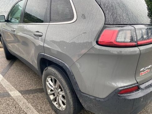 Used 2021 Jeep Cherokee Latitude Lux AWD/4WD image 10