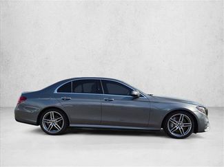 Used 2018 Mercedes-Benz E 300 video 4