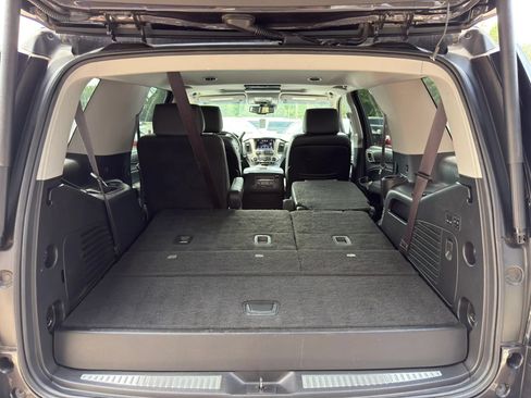 Used 2015 GMC Yukon Denali w/ Premium Package RWD image 27