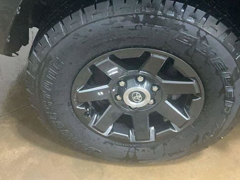 Used 2021 Toyota 4Runner Trail Special Edition image 9