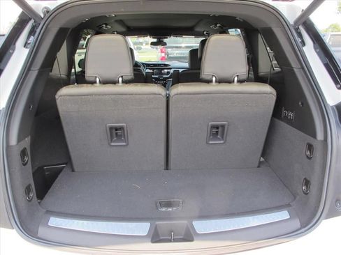 Used 2021 Cadillac XT6 Premium Luxury FWD image 24
