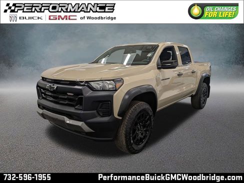 Used 2023 Chevrolet Colorado Trail Boss w/ Advanced Trailering Package AWD/4WD image 1