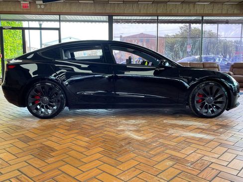 Used 2023 Tesla Model 3 Performance AWD/4WD image 9