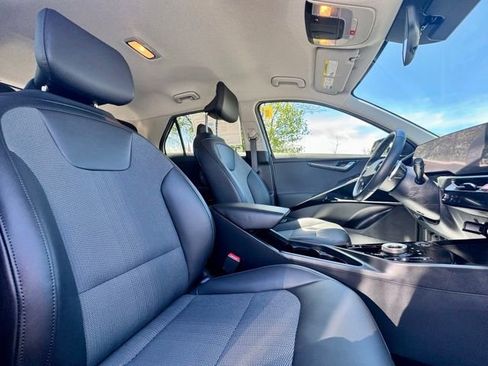Used 2023 Kia Niro Wind w/ Wind Preserve Package FWD image 15