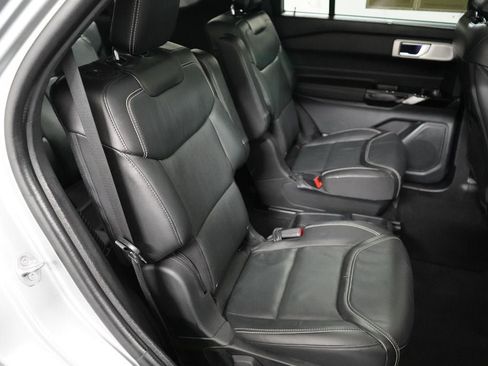 Used 2021 Ford Explorer ST w/ Equipment Group 401A AWD/4WD image 34