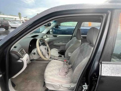 Used 2010 Subaru Forester 2.5X image 4
