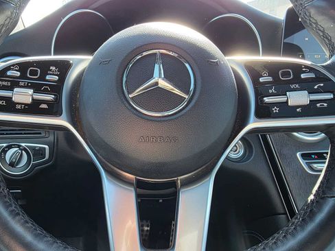 Used 2020 Mercedes-Benz GLC 300 4MATIC image 24