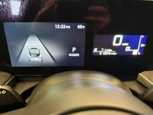 Used 2025 Nissan Kicks SV FWD image 10