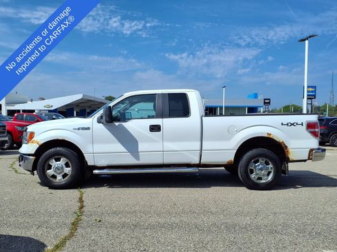 Used 2014 Ford F150 XLT w/ Equipment Group 301A Mid AWD/4WD image 9