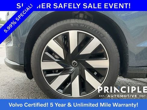 Certified 2025 Volvo EX90 Ultra AWD/4WD image 10