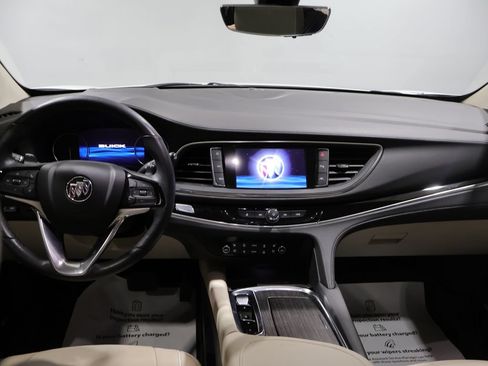 Used 2023 Buick Enclave Avenir w/ Avenir Technology Package AWD/4WD image 18