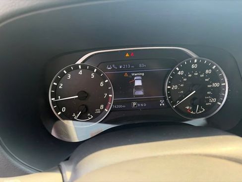 Used 2022 Nissan Frontier SV w/ Technology Package AWD/4WD image 7