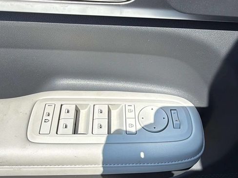 Used 2026 Hyundai Santa Fe SEL AWD/4WD image 13