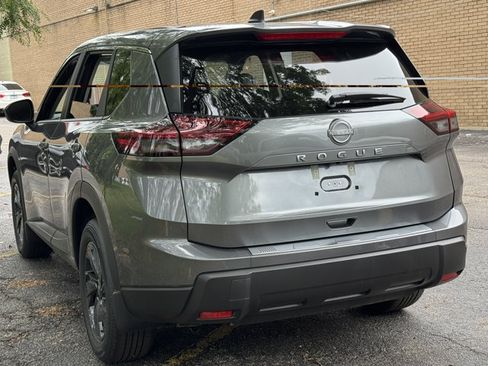 New 2026 Nissan Rogue SV w/ Cold Weather Package FWD image 23