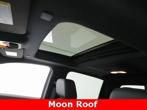 Used 2024 GMC Canyon Elevation w/ Convenience Package image 18