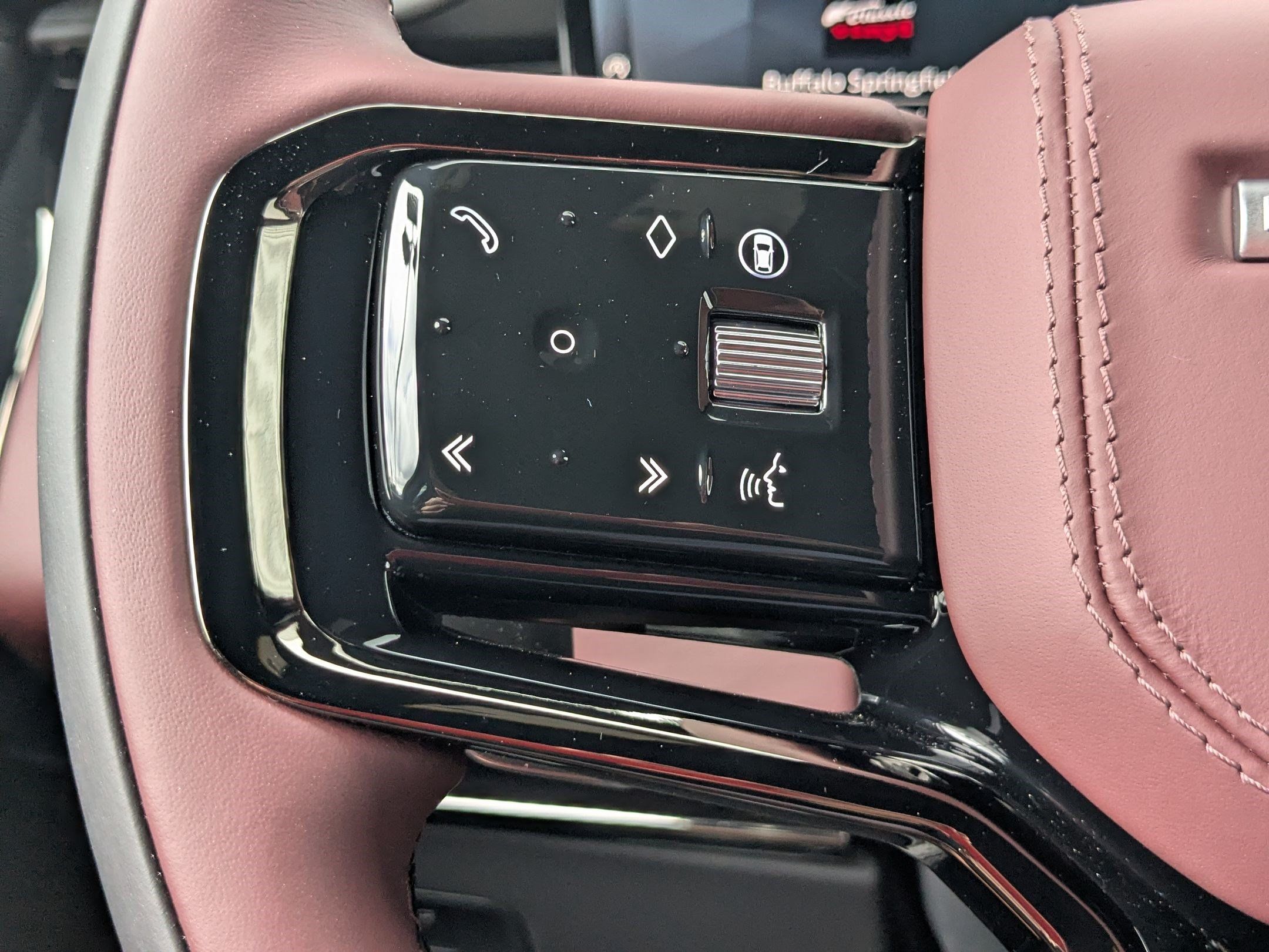 New 2026 Land Rover Range Rover Sport Dynamic SE AWD/4WD image 17