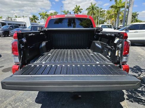 Used 2023 Toyota Tacoma Limited image 8
