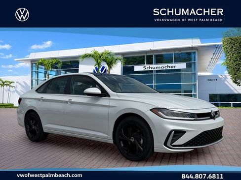 New 2026 Volkswagen Jetta SE FWD image 1