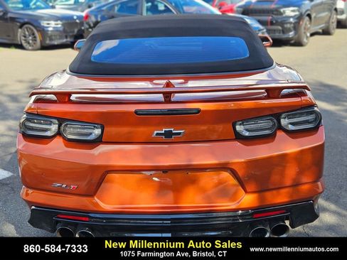 Used 2022 Chevrolet Camaro ZL1 image 4