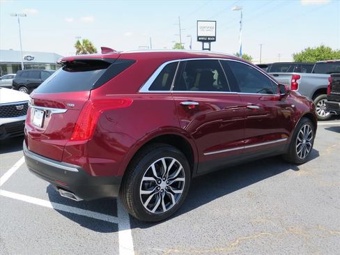 Used 2018 Cadillac XT5 Luxury FWD image 3