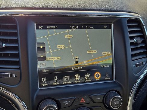 Used 2017 Jeep Grand Cherokee Trailhawk w/ Trailhawk Luxury Group image 28