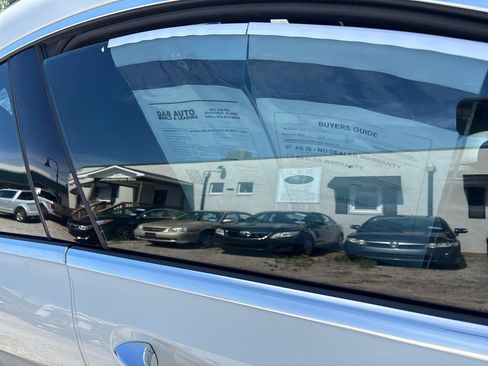 Used 2018 Mercedes-Benz CLA 250 4MATIC image 21