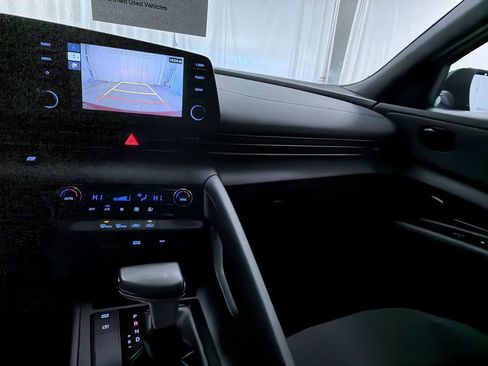 Used 2025 Hyundai Elantra Sport w/ Cargo Package image 20