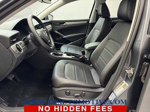 Used 2021 Volkswagen Passat 2.0T SE image 13
