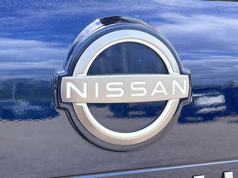 Used 2025 Nissan Rogue SL w/ Tech Package AWD/4WD image 45