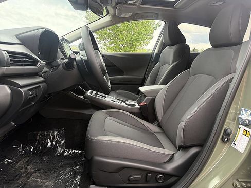New 2026 Subaru Crosstrek 2.0i Premium AWD/4WD image 11