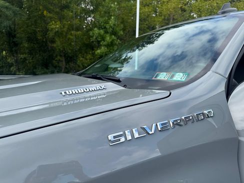 Used 2024 Chevrolet Silverado 1500 Custom AWD/4WD image 27