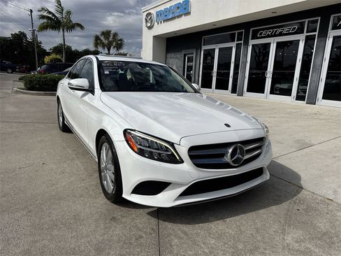 Used 2019 Mercedes-Benz C 300 Sedan image 8